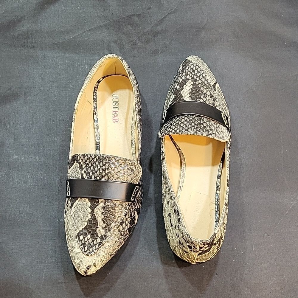 Justfab Snake Print Slip-On Pointed Toe Women's L… - image 7